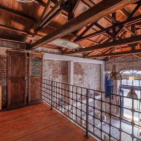 בית נופש Central Stone Loft - 2 Mins Beach - 5 Mins Marina Ayvalı